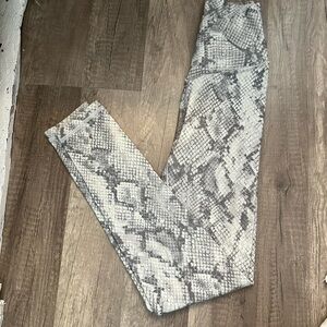 Snakeskin aerie leggings